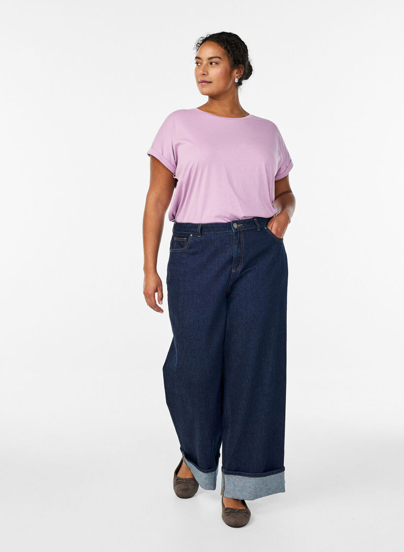 Kurz&auml;rmeliges T-Shirt aus einer Baumwollmischung, lila, Model image number 1