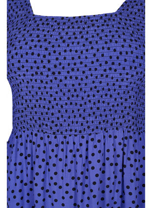 Gepunktetes Kleid aus Viskose mit Smock, R.Blue w. Black Dot, Packshot image number 2
