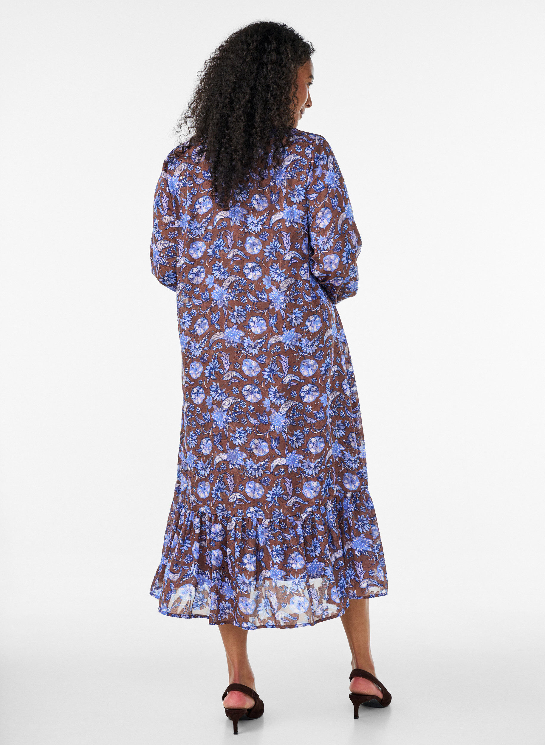 ZizziGebl&uuml;mtes Midikleid mit R&uuml;schensaum, Braun, Model image number 1