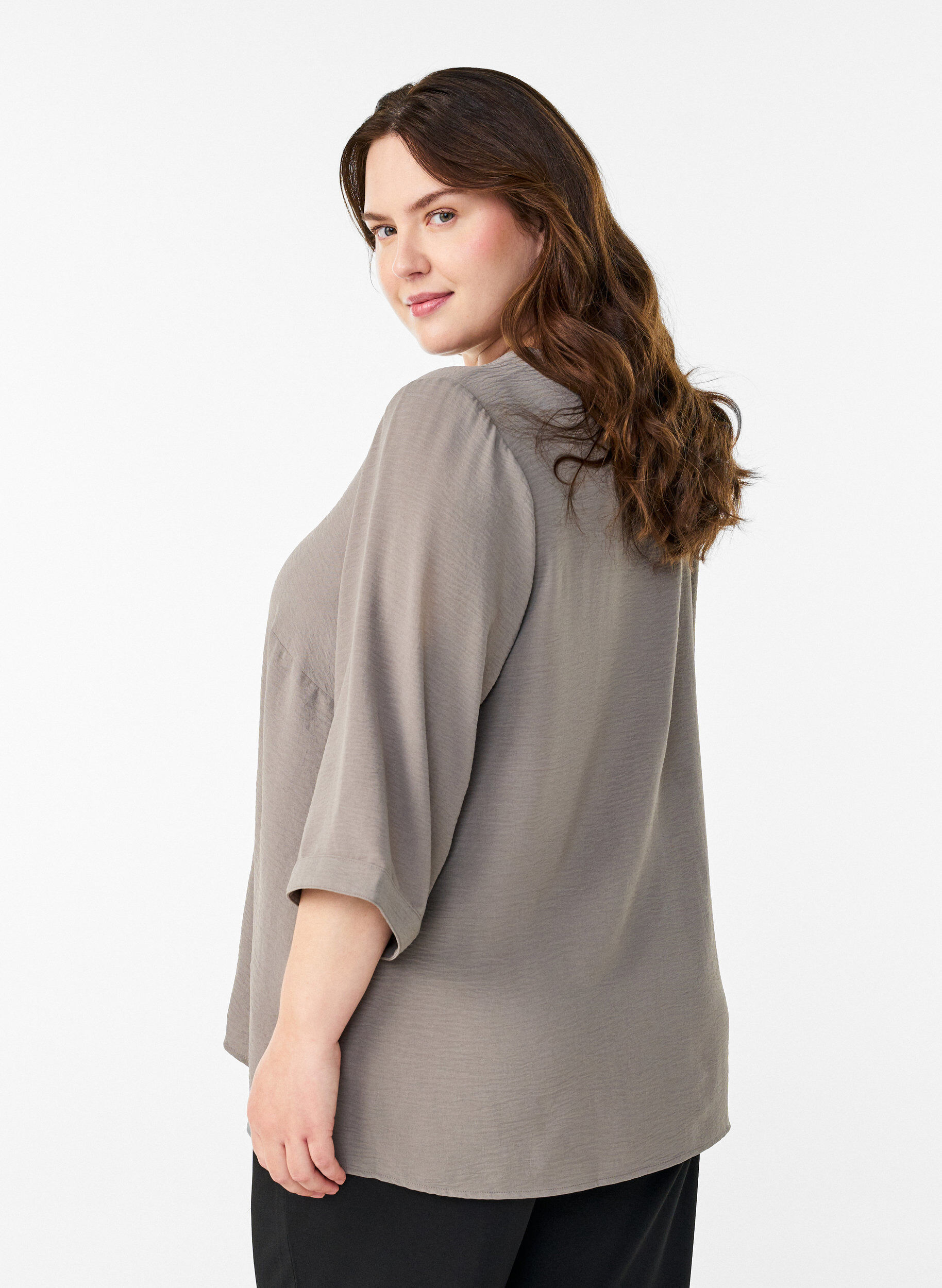 ZizziShirt blouse with V-neck and 3/4 sleeves, Beige, Model image number 2