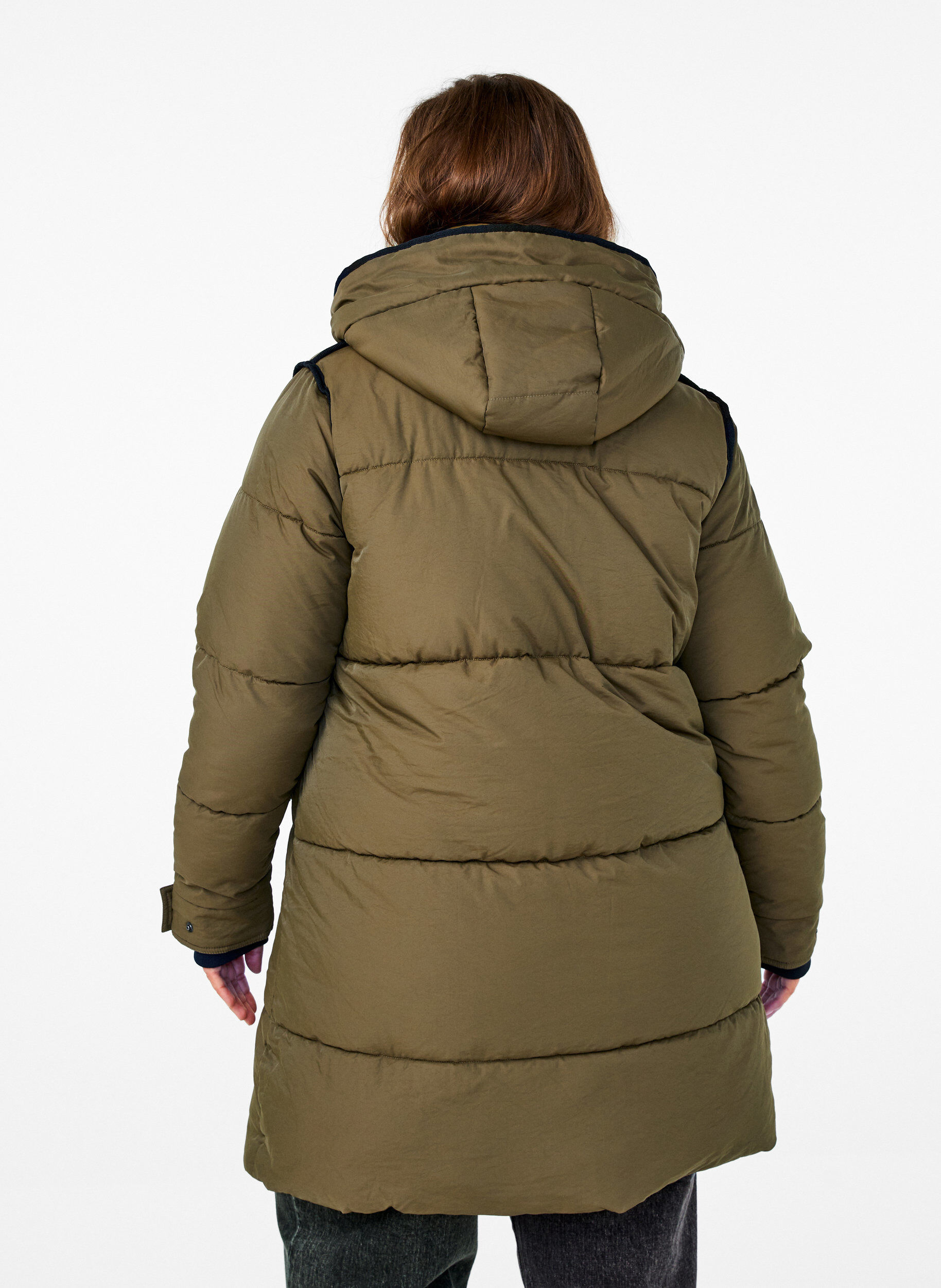 ZizziSteppjacke mit Kapuze und Kontrastdetails, Gr&uuml;n, Model image number 2