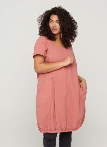 Kurzarm Kleid aus Baumwolle, Canyon rose, Model image number 0