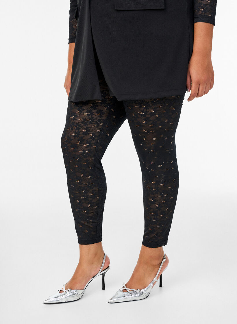 Spitzenleggings mit hoher Taille, Schwarz, Model image number 2