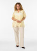 Bluse aus Spitze mit R&uuml;schenkragen und kurzen &Auml;rmeln, Gelb, Model image number 1