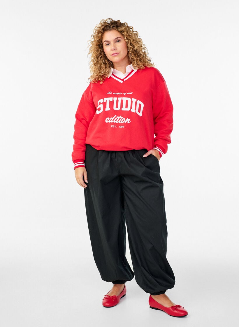 Ballonhose mit Taschen und elastischem Bund, Schwarz, Model image number 1