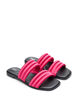 Sandale mit gepolsterten Riemen, Pink, Packshot image number 1