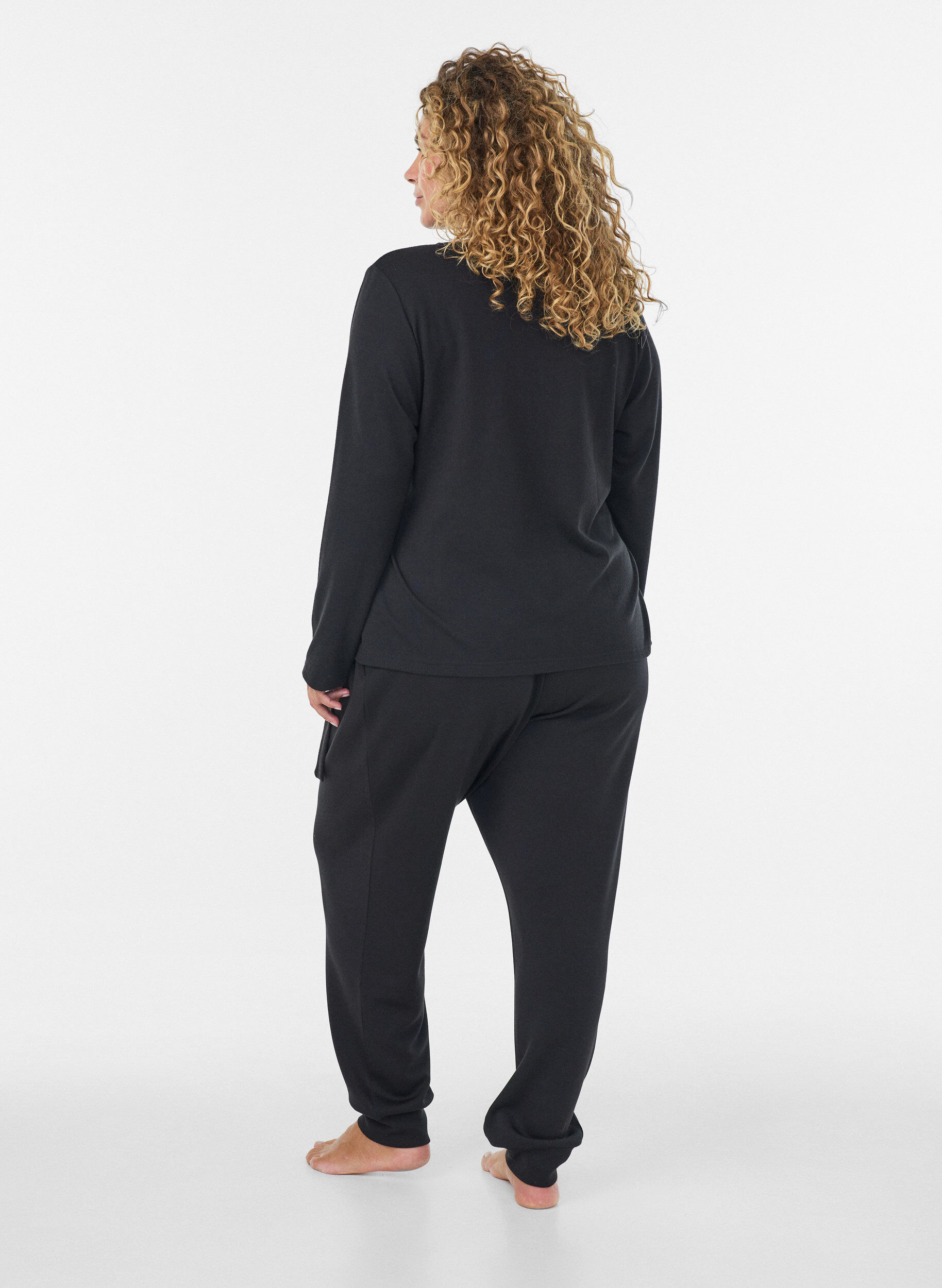 ZizziWickelbluse aus Jersey mit Bindeband, Schwarz, Model image number 2
