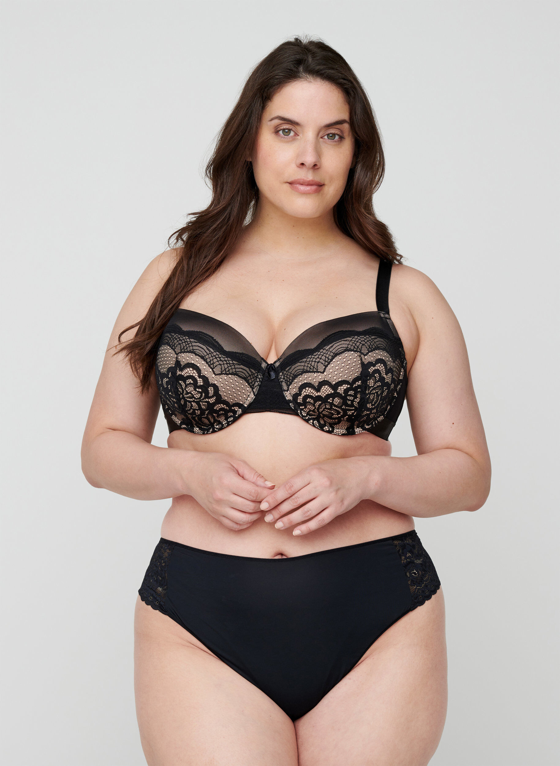 Zizzi3er-Pack G-String mit Spitze, Schwarz, Model image number 0