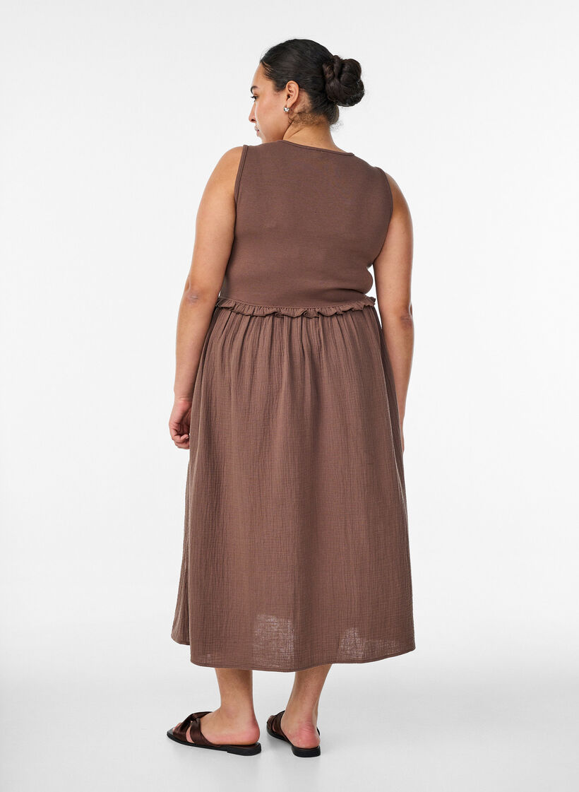 &Auml;rmelloses Midikleid aus Baumwolle mit Ripp und Musselin, Braun, Model image number 1