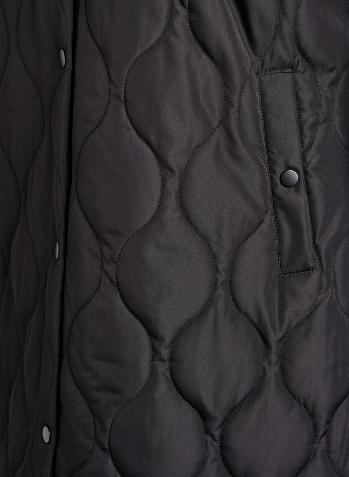 Mittellange Steppjacke mit Kapuze, Schwarz, Packshot image number 3