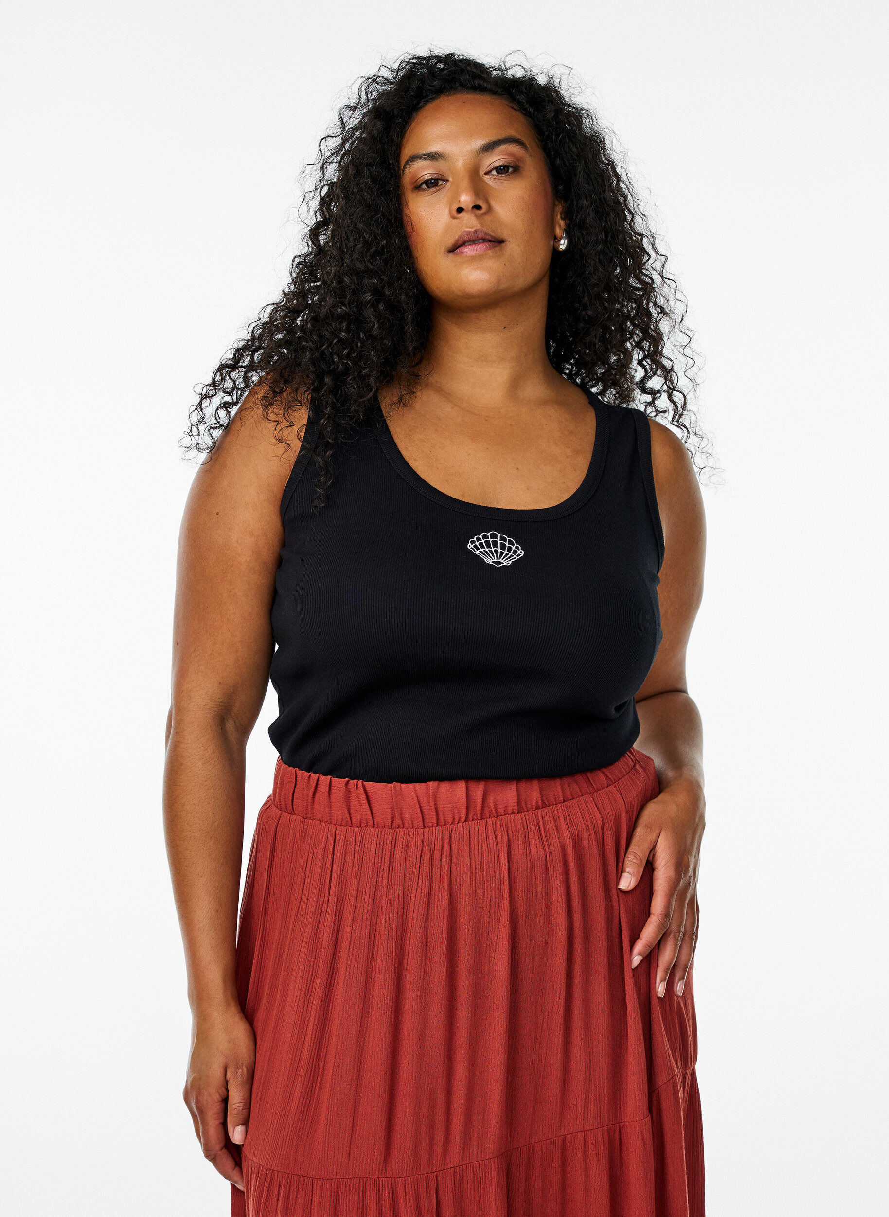 ZizziTailleiertes Top mit Motiv, Schwarz, Model image number 0