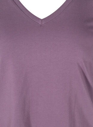 T-Shirt aus Bio-Baumwolle mit V-Ausschnitt, Vintage Violet, Packshot image number 2