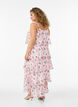Maxikleid mit R&uuml;schen-Volants und abnehmbarem Cape, Wei&szlig;, Model image number 4