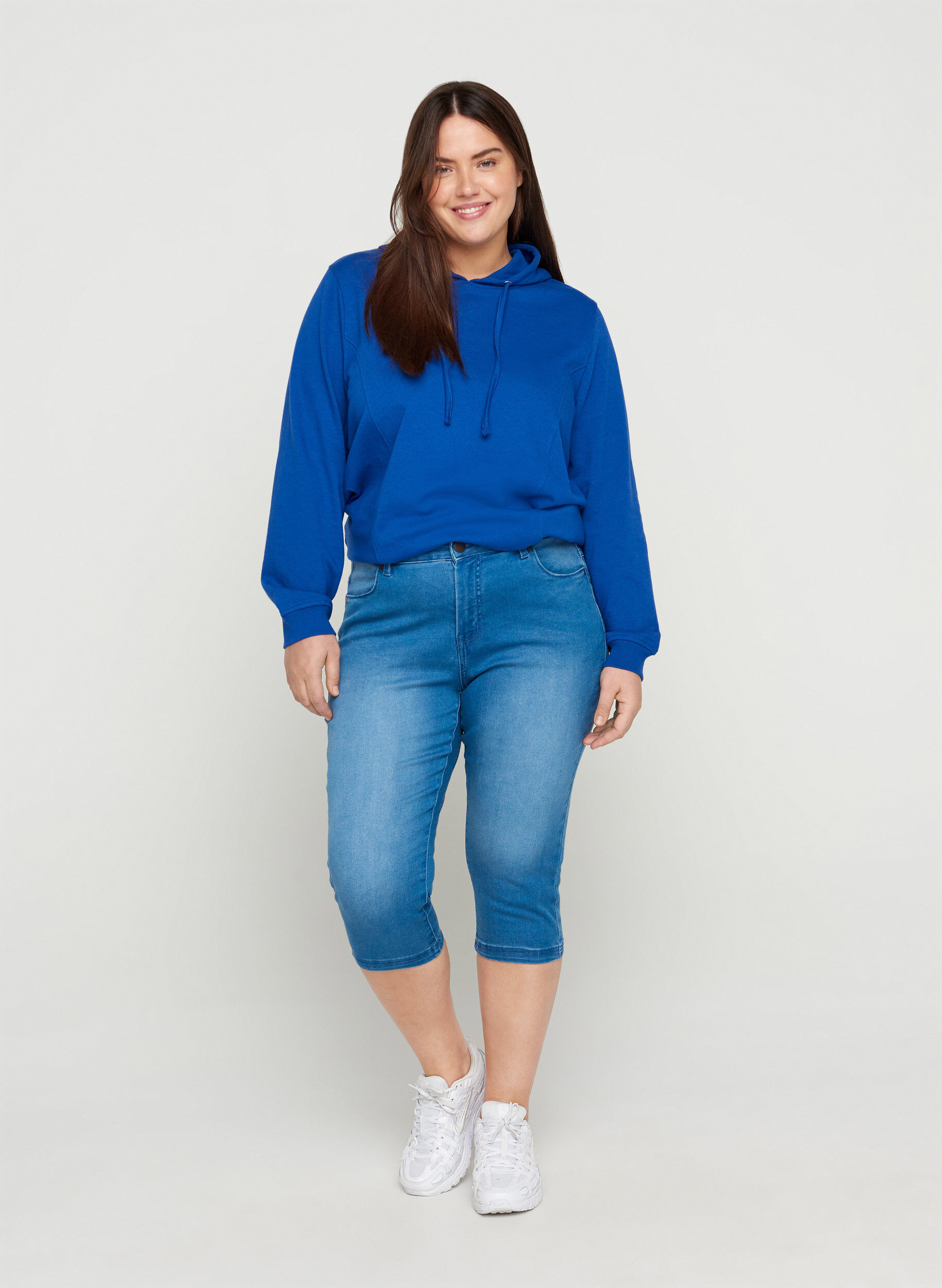 ZizziSlim Fit Emily Capri Jeans, Blau, Model image number 0
