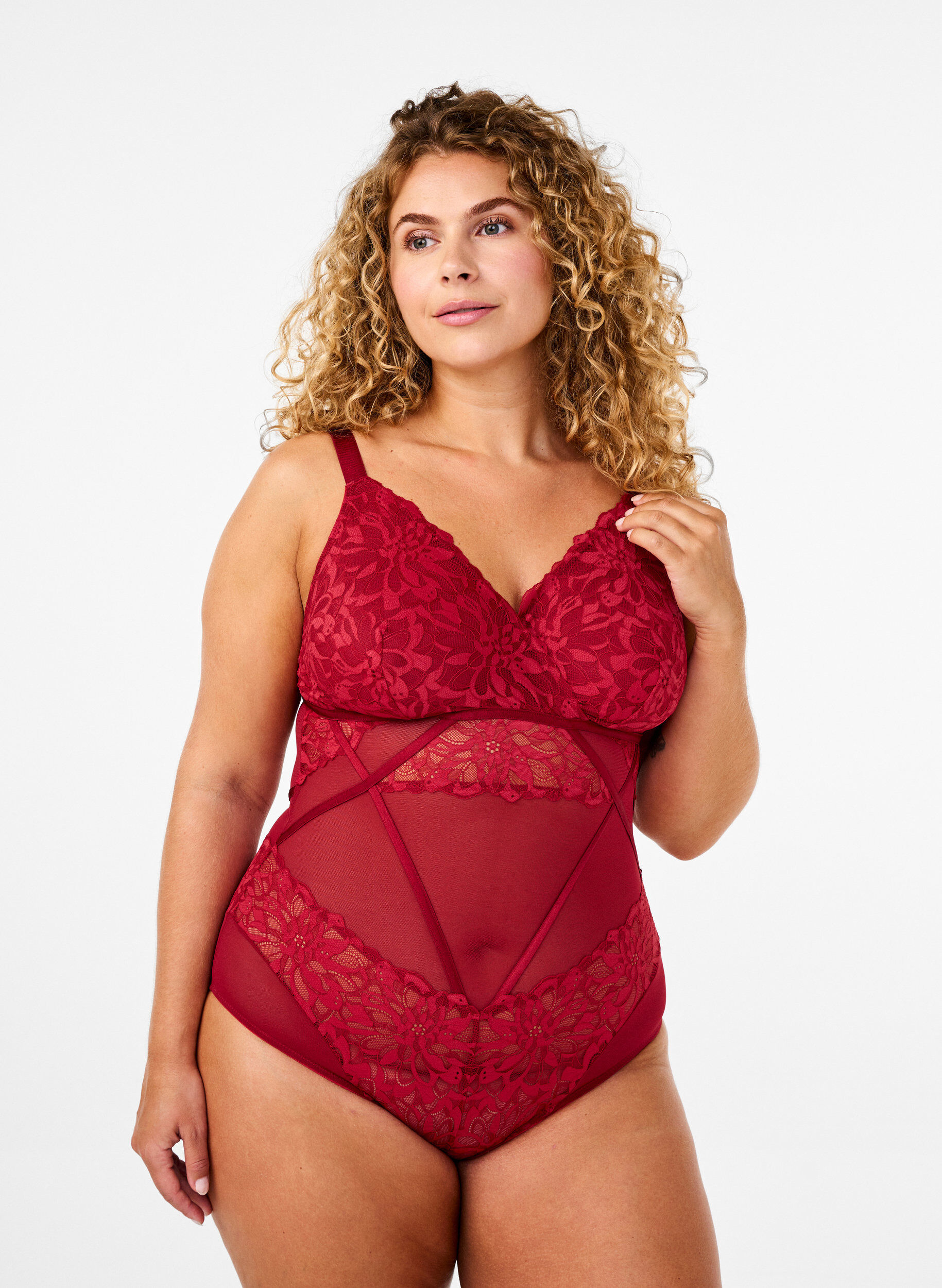 ZizziBody aus Spitze mit Mesh, Rhythmic Red, Model image number 0