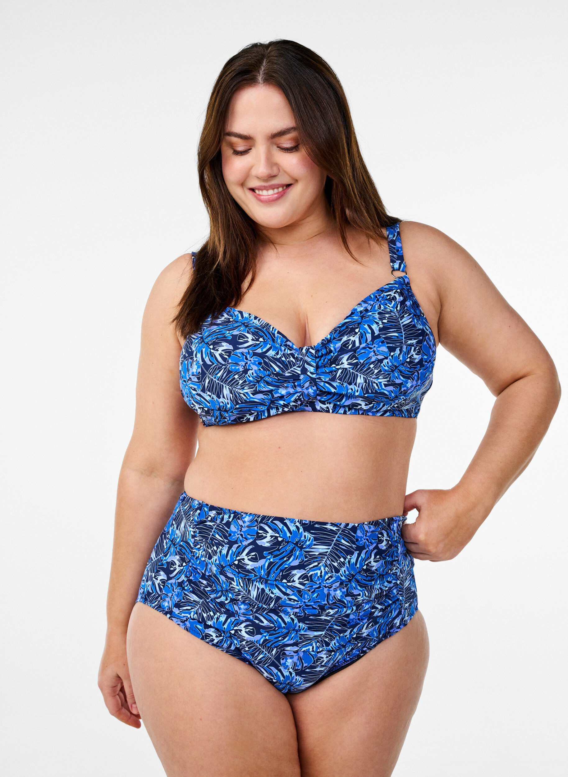 ZizziHoch taillierte Bikinihosen mit Muster, Blau, Model image number 0