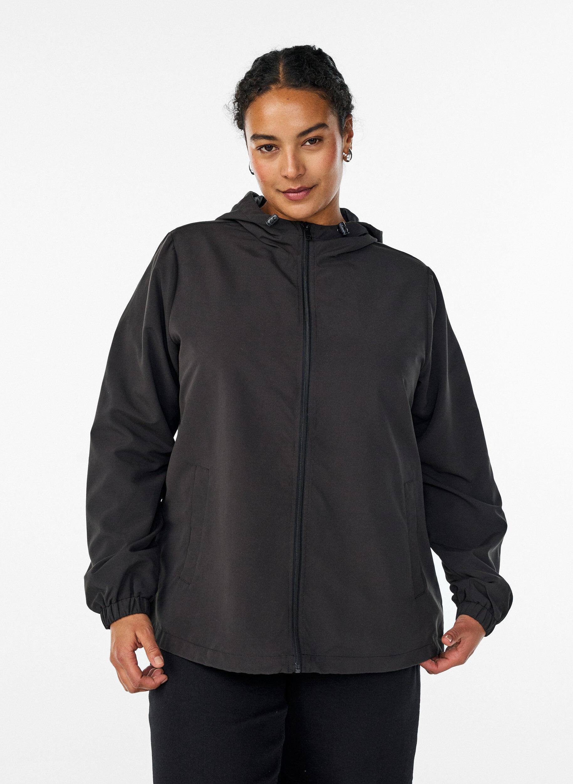 ZizziLeichte Jacke mit Kapuze und Rei&szlig;verschluss, Schwarz, Model image number 0