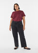Basic-T-Shirt aus Baumwolle mit Rundhalsausschnitt., Dunkles Bordeaux, Model image number 1