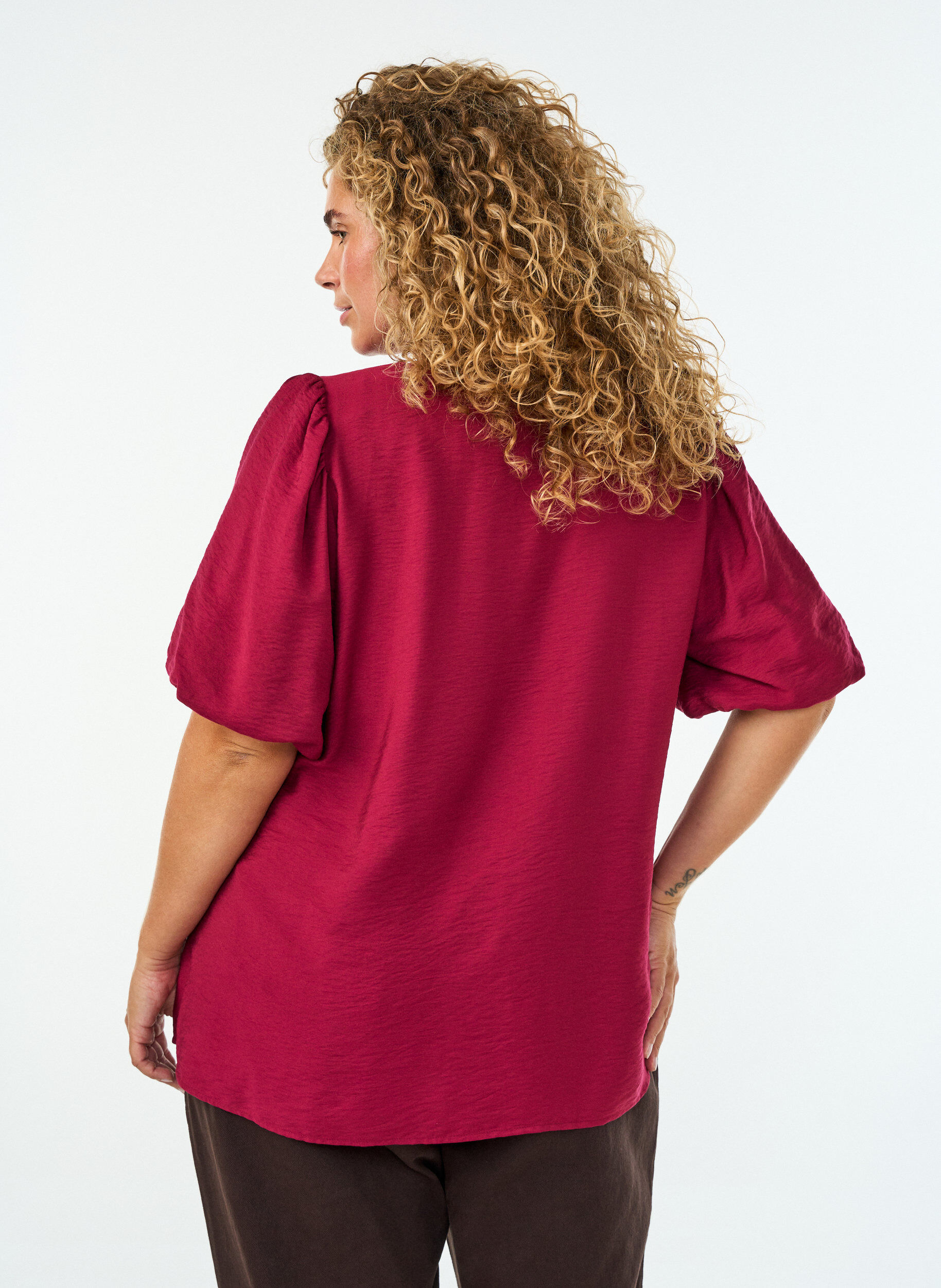 ZizziBluse mit Ballon&auml;rmeln und V-Ausschnitt, Rot, Model image number 2