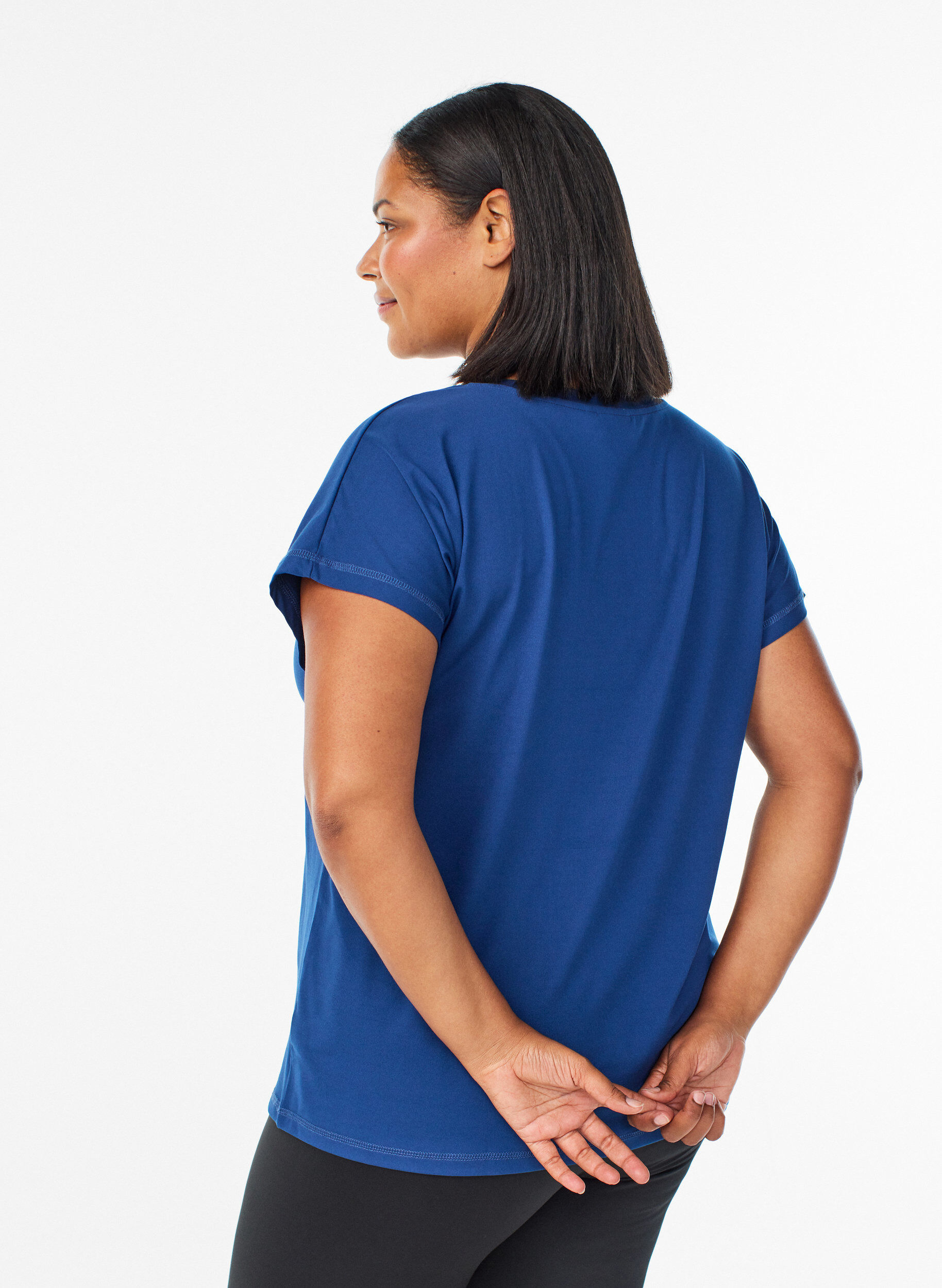ZizziLockeres Trainings-T-Shirt mit V-Ausschnitt, Blau, Model image number 2