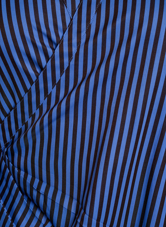 Gestreifte Bluse mit Wickeloptik und Bindeg&uuml;rtel, Blau, Packshot image number 2