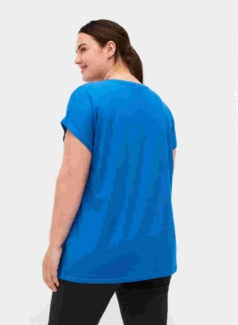Einfarbiges Trainings-T-Shirt, Daphne Blue, Model image number 1
