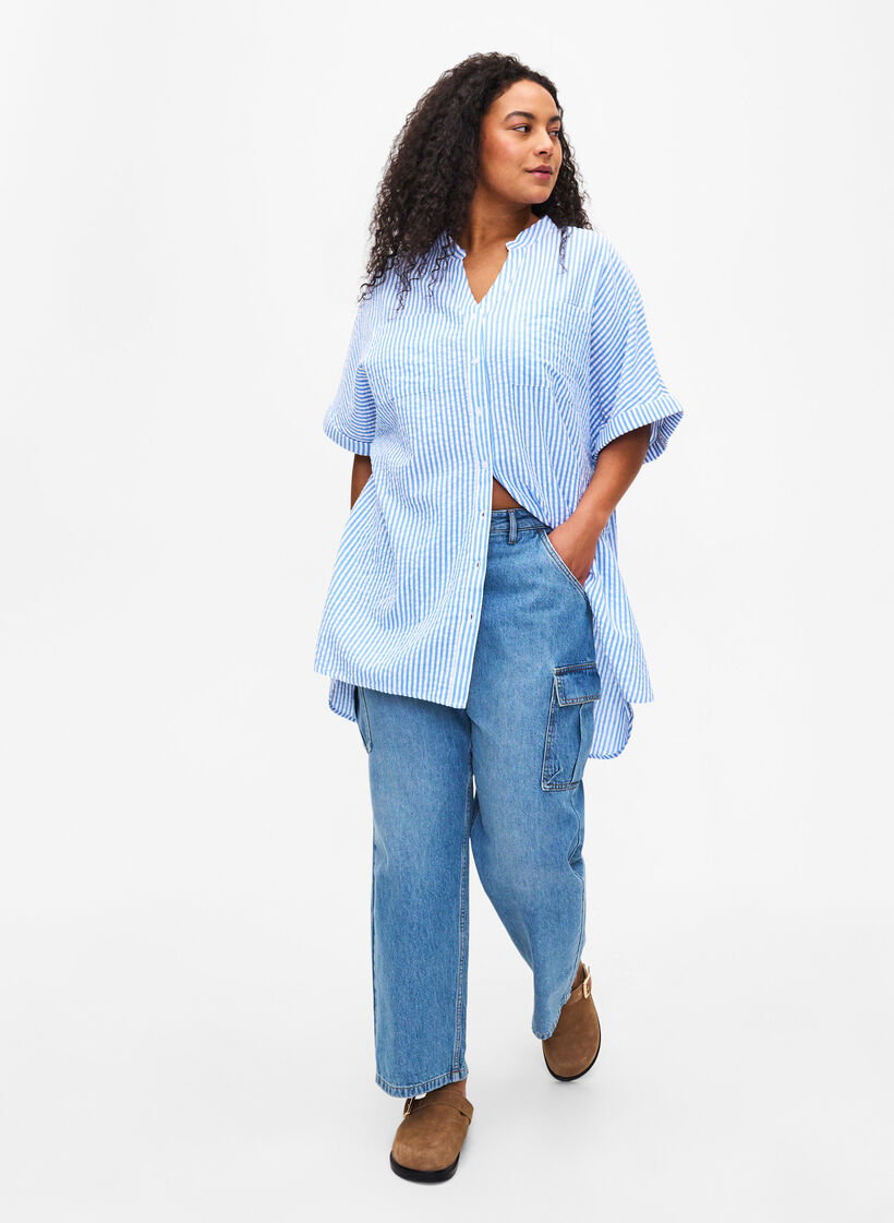 Gestreiftes Hemd mit Brusttaschen, Light Blue Stripe , Model image number 2