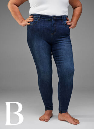 Super Slim-Fit-Jeans mit hoher Taille, Dark Blue, Model image number 4