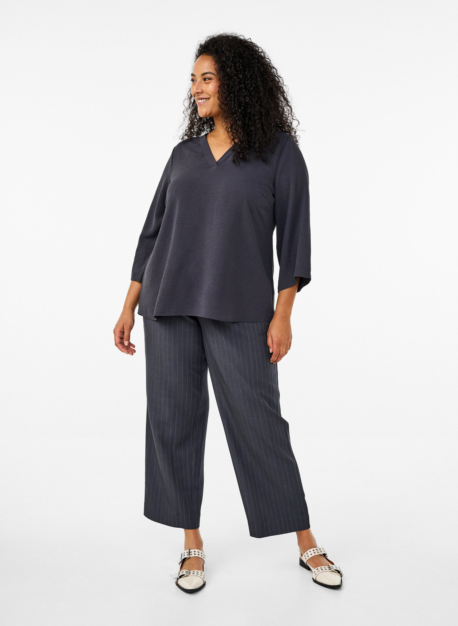 ZizziFLASH - Bluse mit 3/4-&Auml;rmeln, Grau, Model image number 1