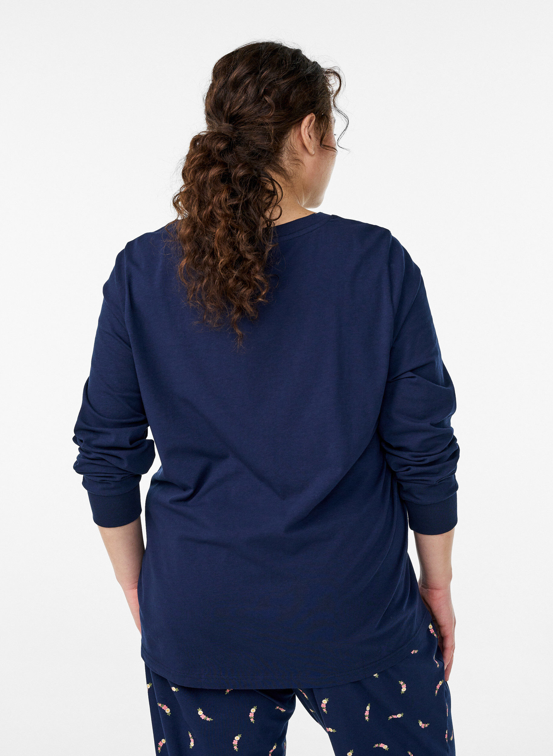 ZizziLang&auml;rmliges Pyjamaoberteil aus weichem Baumwolljersey, Blau, Model image number 2