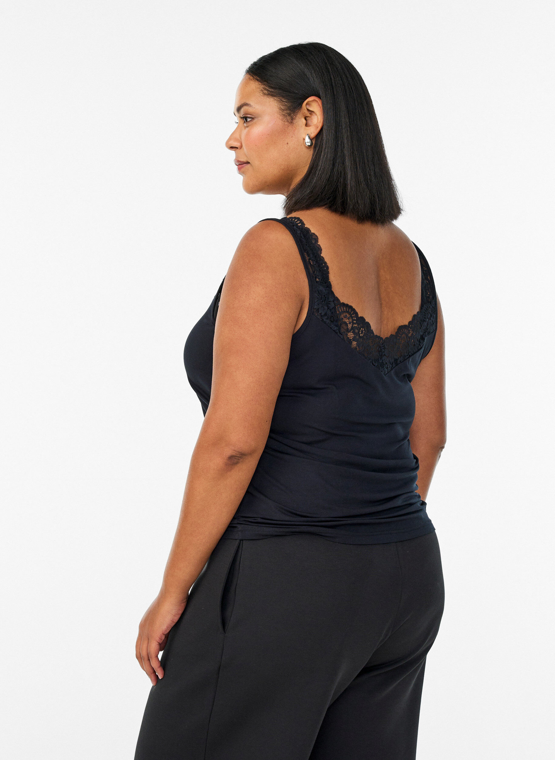 ZizziTop aus Viskose mit Spitze, Schwarz, Model image number 2