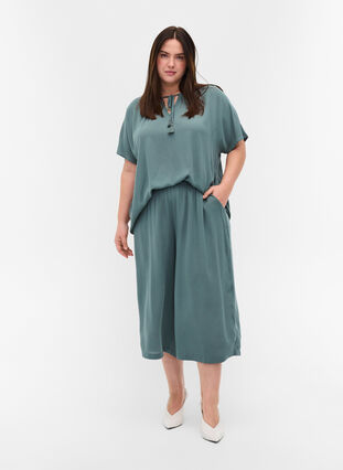 Kurzarm Bluse aus Viskose, Balsam Green, Model image number 0