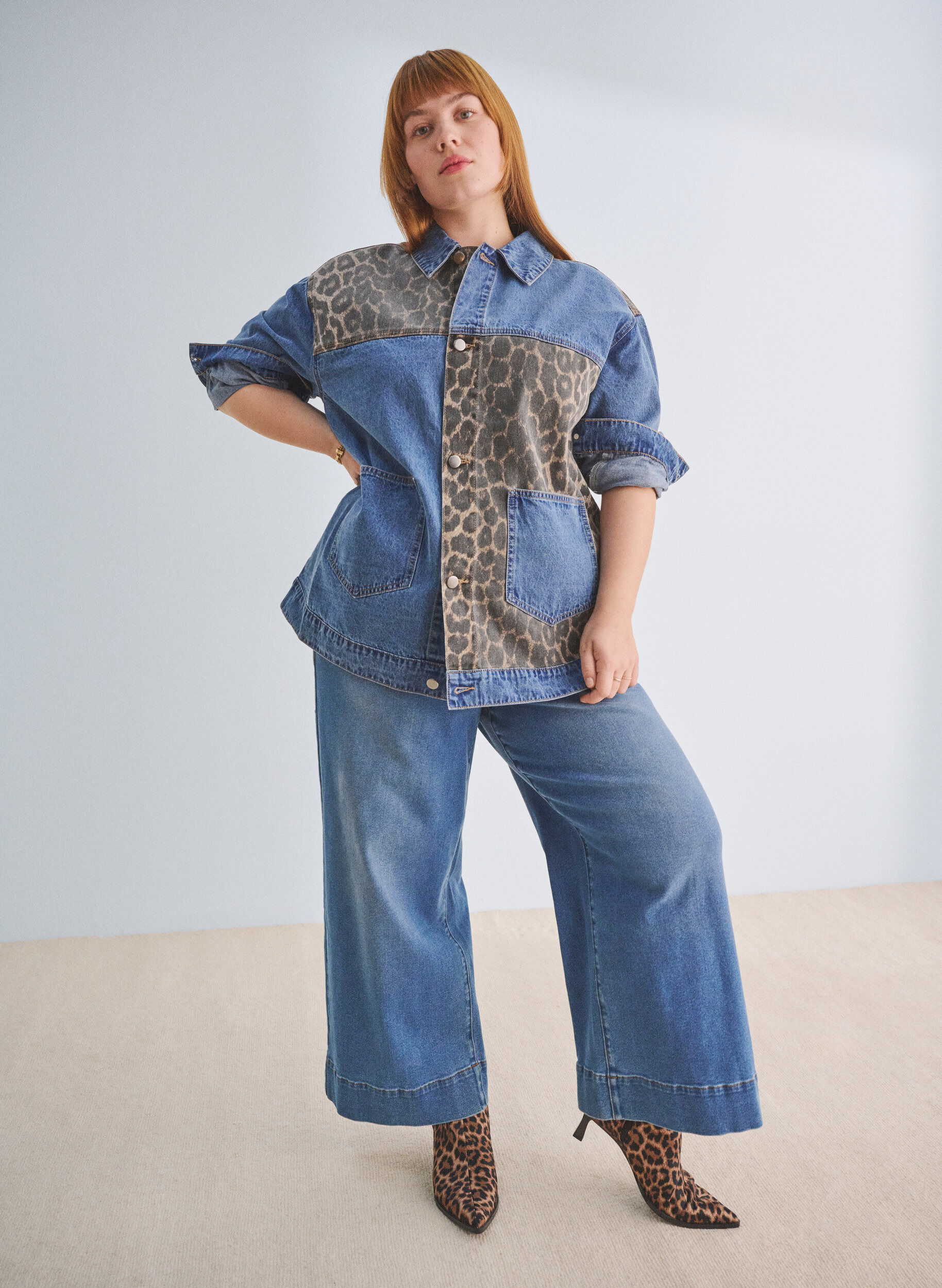 ZizziCropped Jeans mit breitem Bein, Blau, Image image number 0