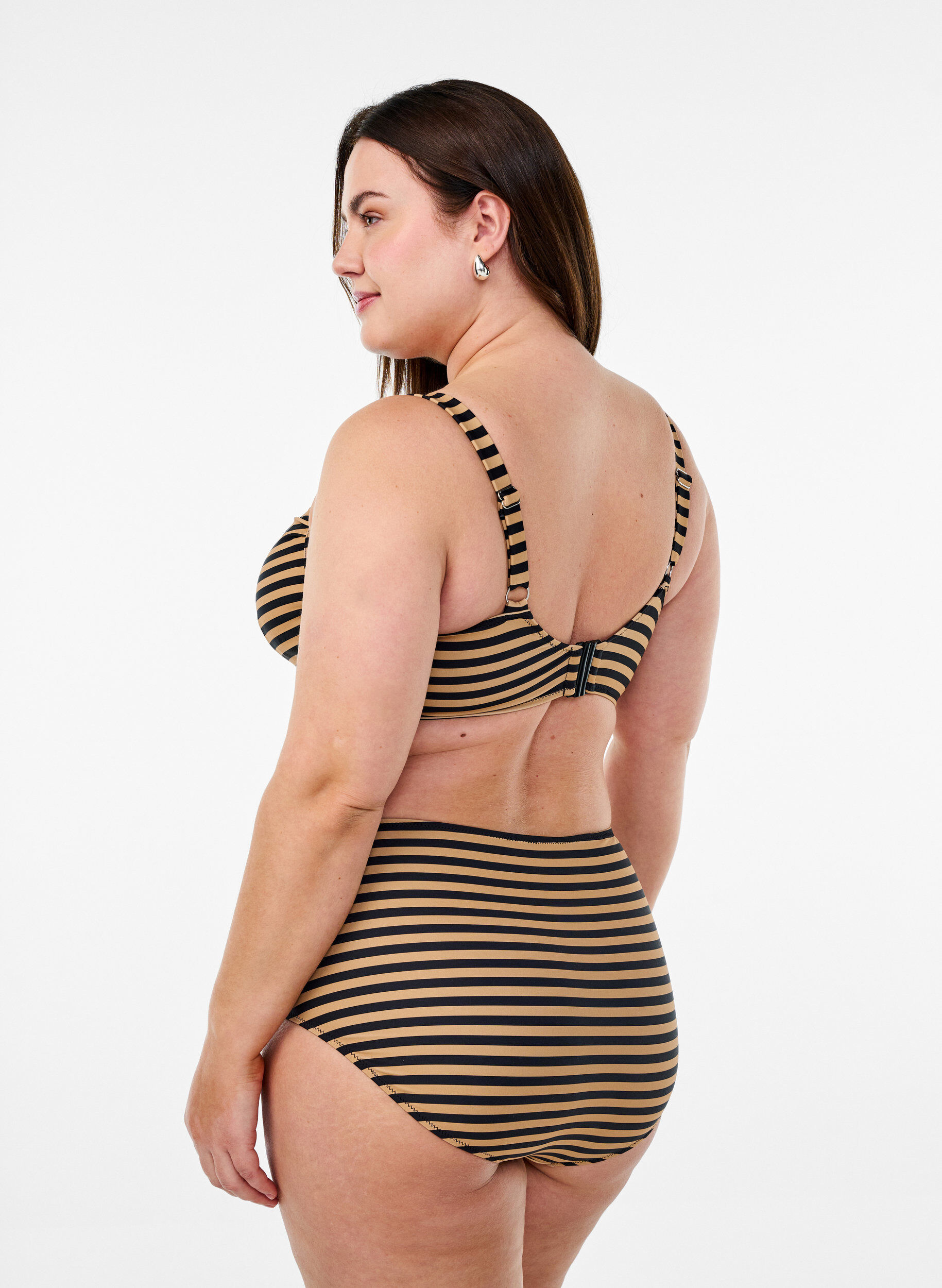 ZizziBikinioberteil mit B&uuml;gel und Muster, Braun, Model image number 2