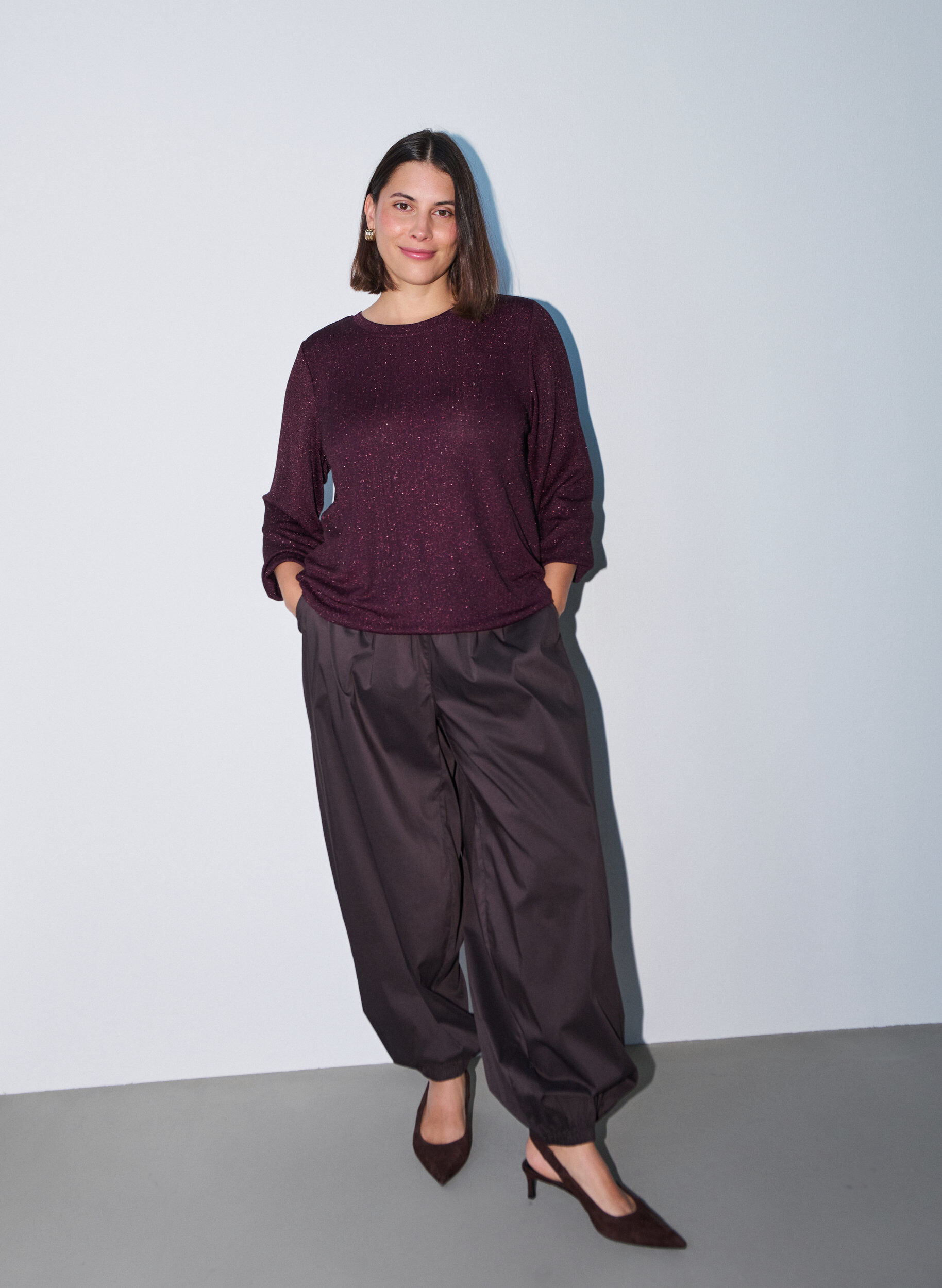 ZizziBluse mit vertikaler Struktur und Glitzerfaden, Rot, Model image number 1