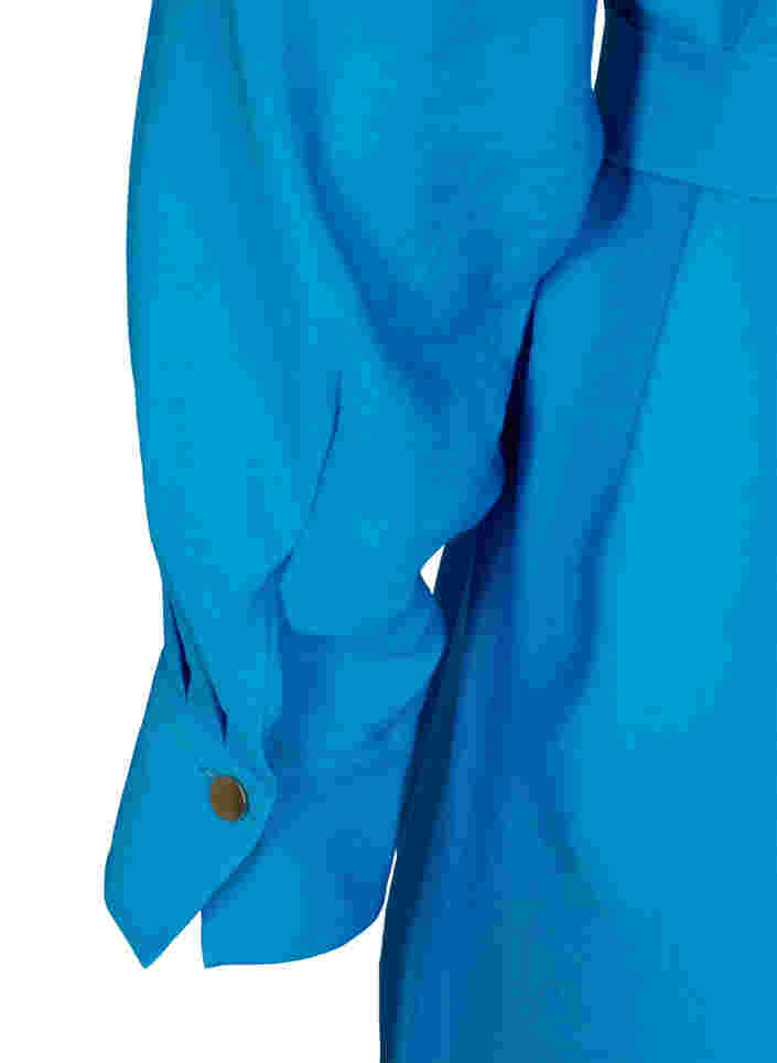 Hemdbluse aus Viskose mit Taillengürtel, Dresden Blue, Packshot image number 3