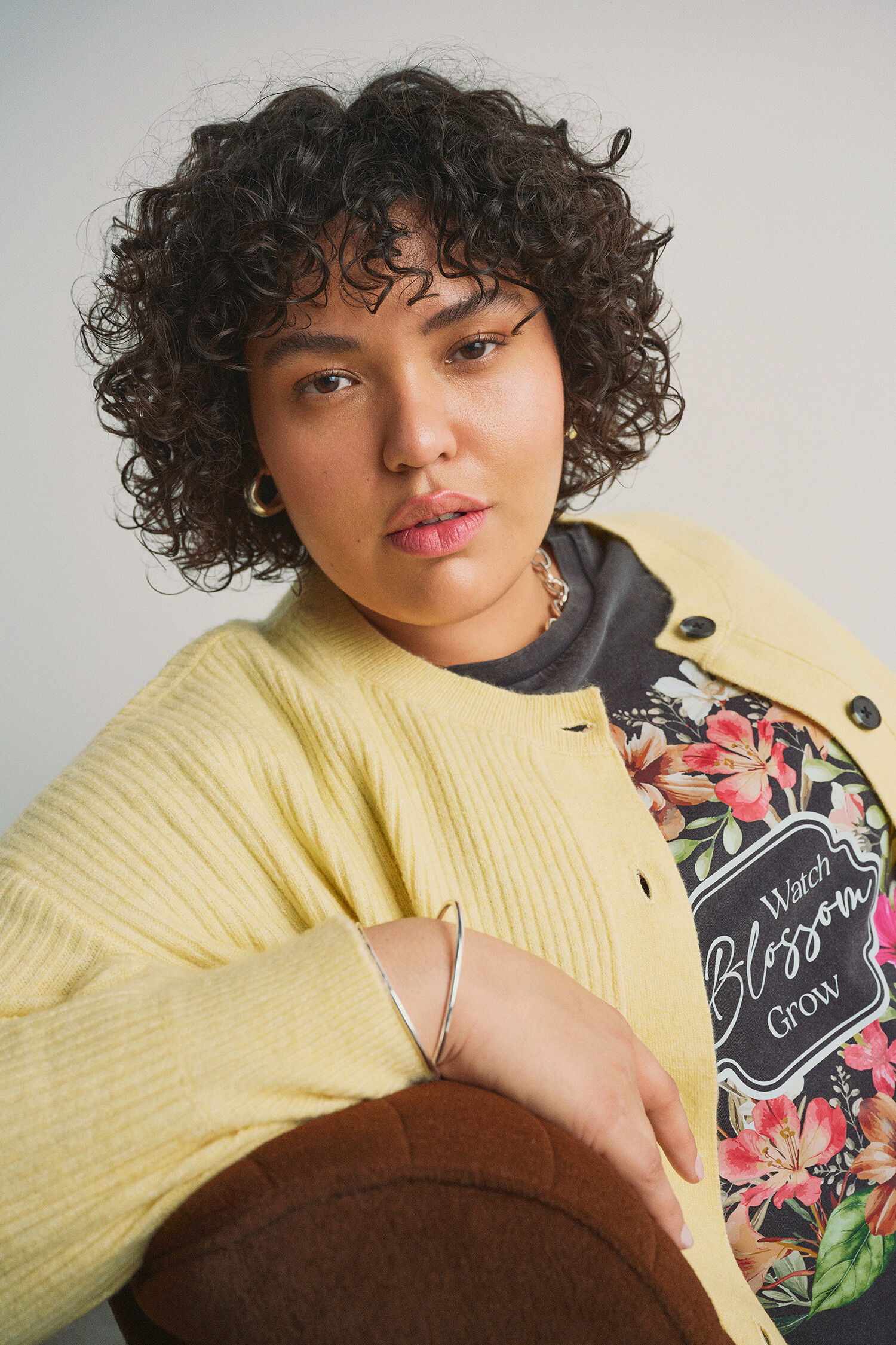 ZizziStrickjacke in Gelbt&ouml;nen, , Model