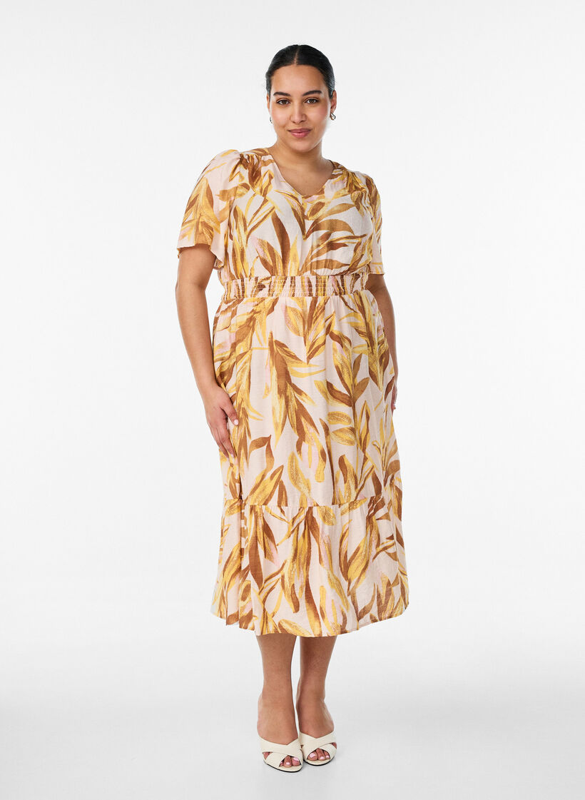 Midikleid aus Viskose mit Blattmuster und gesmokter Taille, Gelb, Model image number 0