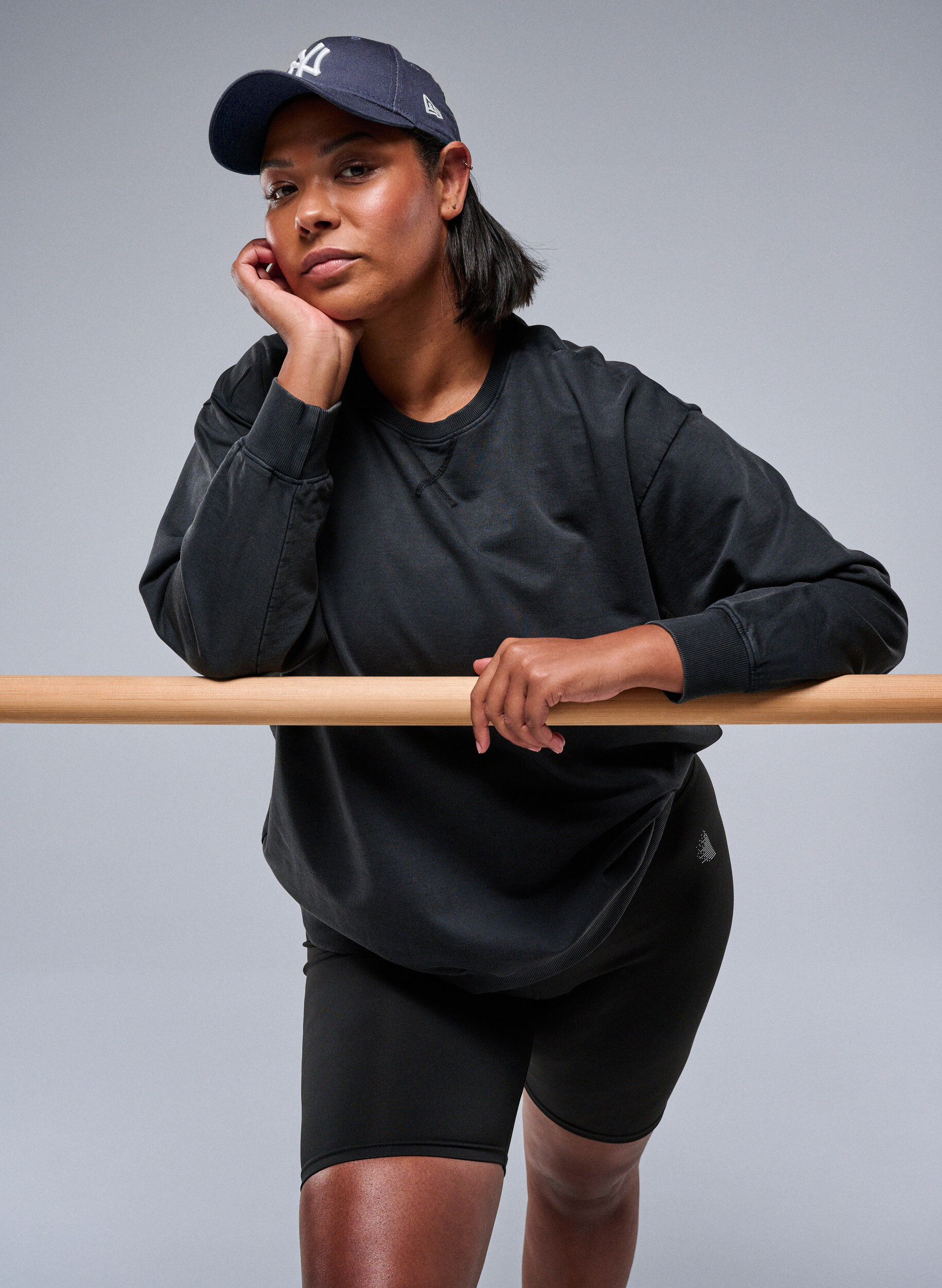 ZizziLockeres Sweatshirt im gewaschenen Look, Grau, Image image number 0