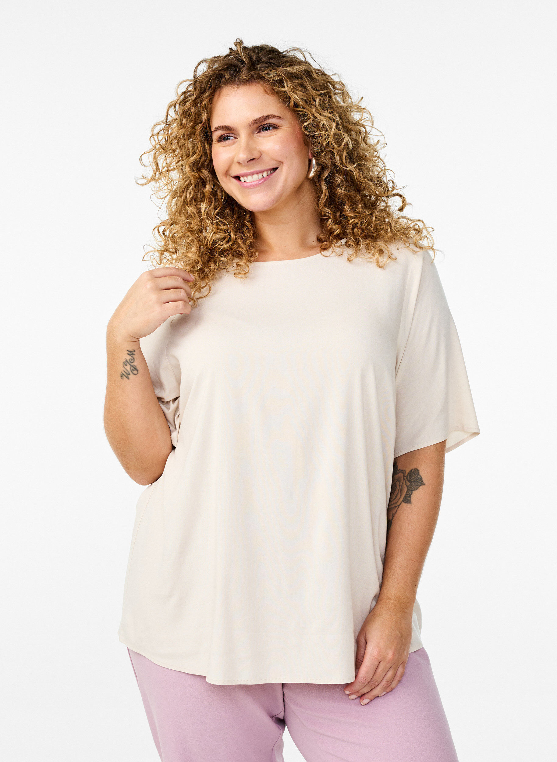 ZizziFLASH &ndash; Kurz&auml;rmelige, gewebte Bluse mit Rundhals, Beige, Model image number 0
