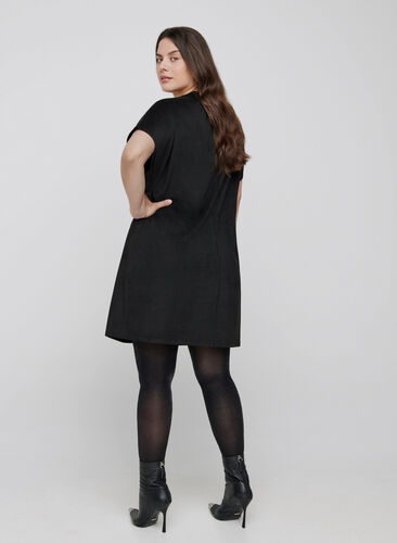 Kurzarm Kleid aus Kunstwildleder, Black, Model image number 1