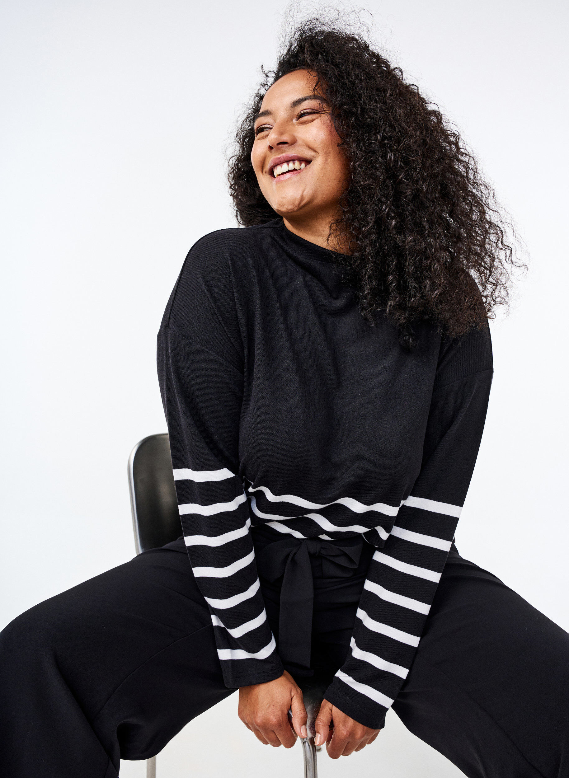 ZizziBluse mit Stehkragen und langen &Auml;rmeln, Schwarz, Image image number 0