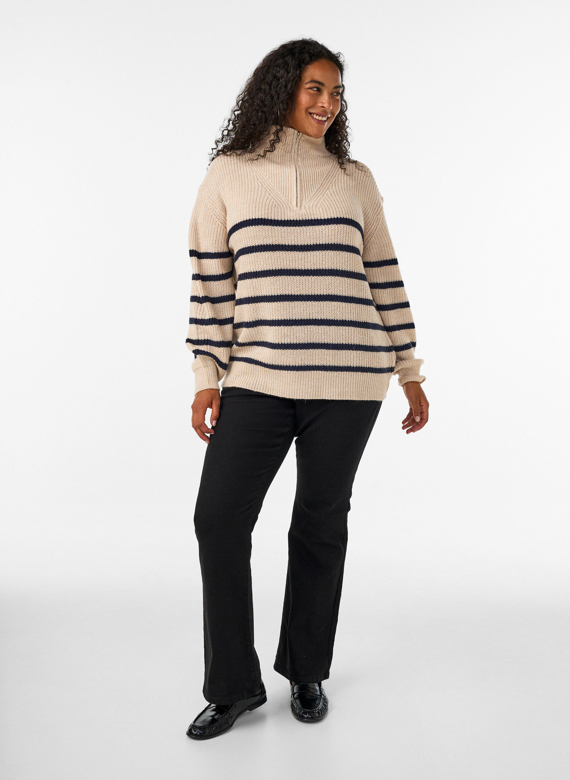 ZizziStrickpullover mit hohem Kragen und Rei&szlig;verschluss, Vanille, Model image number 1
