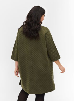 Strukturiertes Kleid mit 3/4-Ärmeln, Ivy Green, Model image number 1