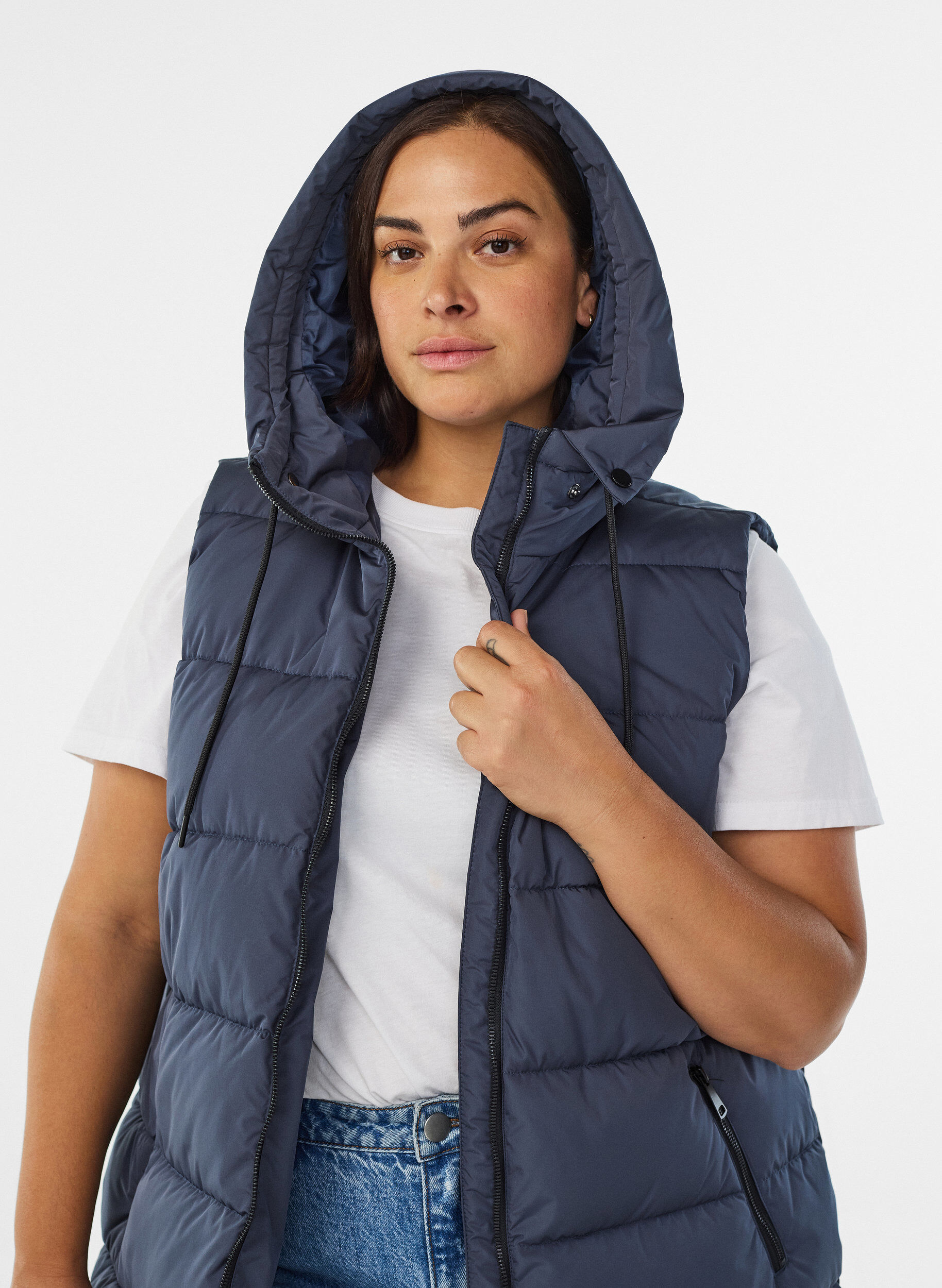 ZizziLanger Weste mit Kapuze und Taschen, Blau, Model image number 3