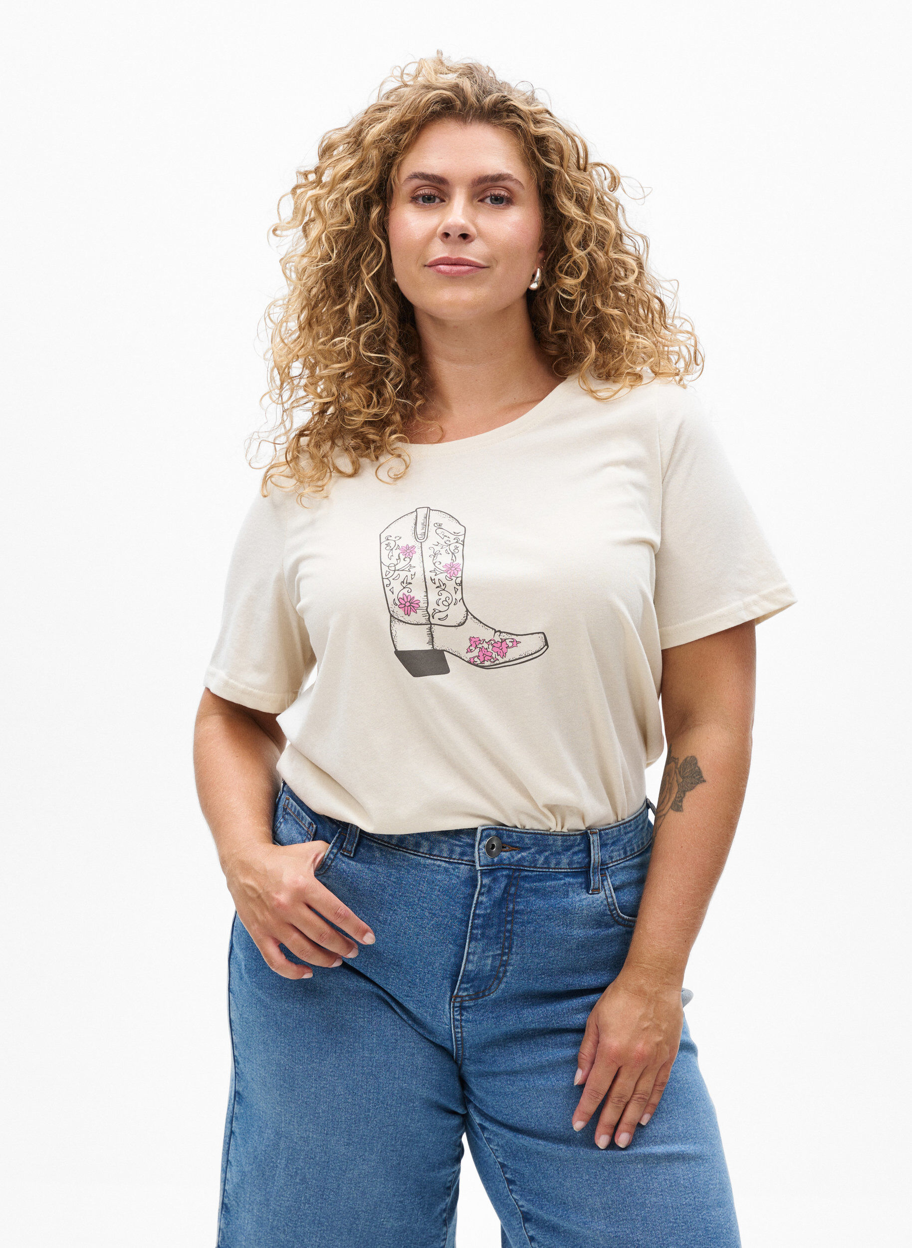 ZizziFLASH - T-Shirt mit Print, Beige, Model image number 0