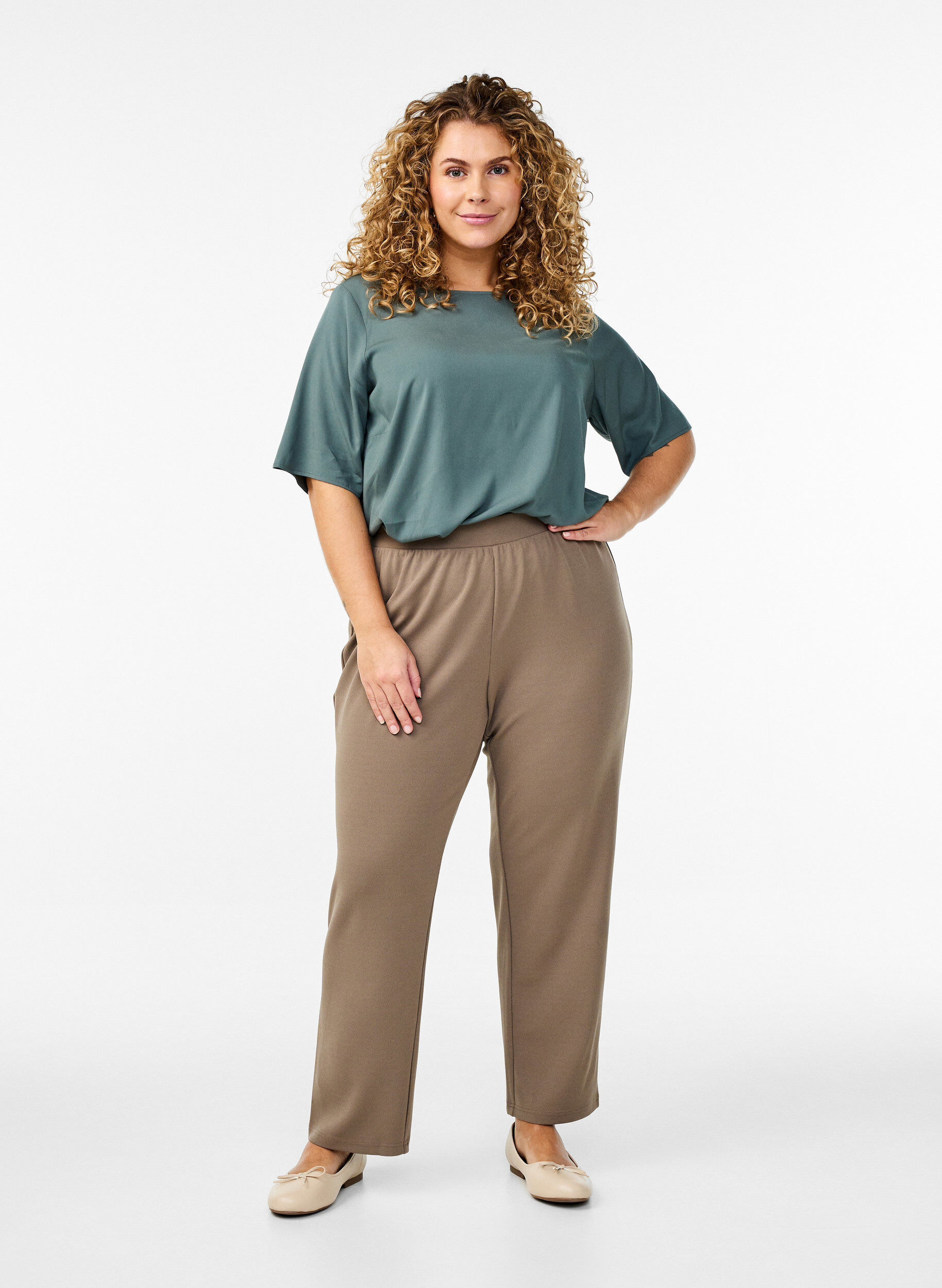 ZizziKurz&auml;rmelige, gewebte Bluse mit Rundhals, Gr&uuml;n, Model image number 1