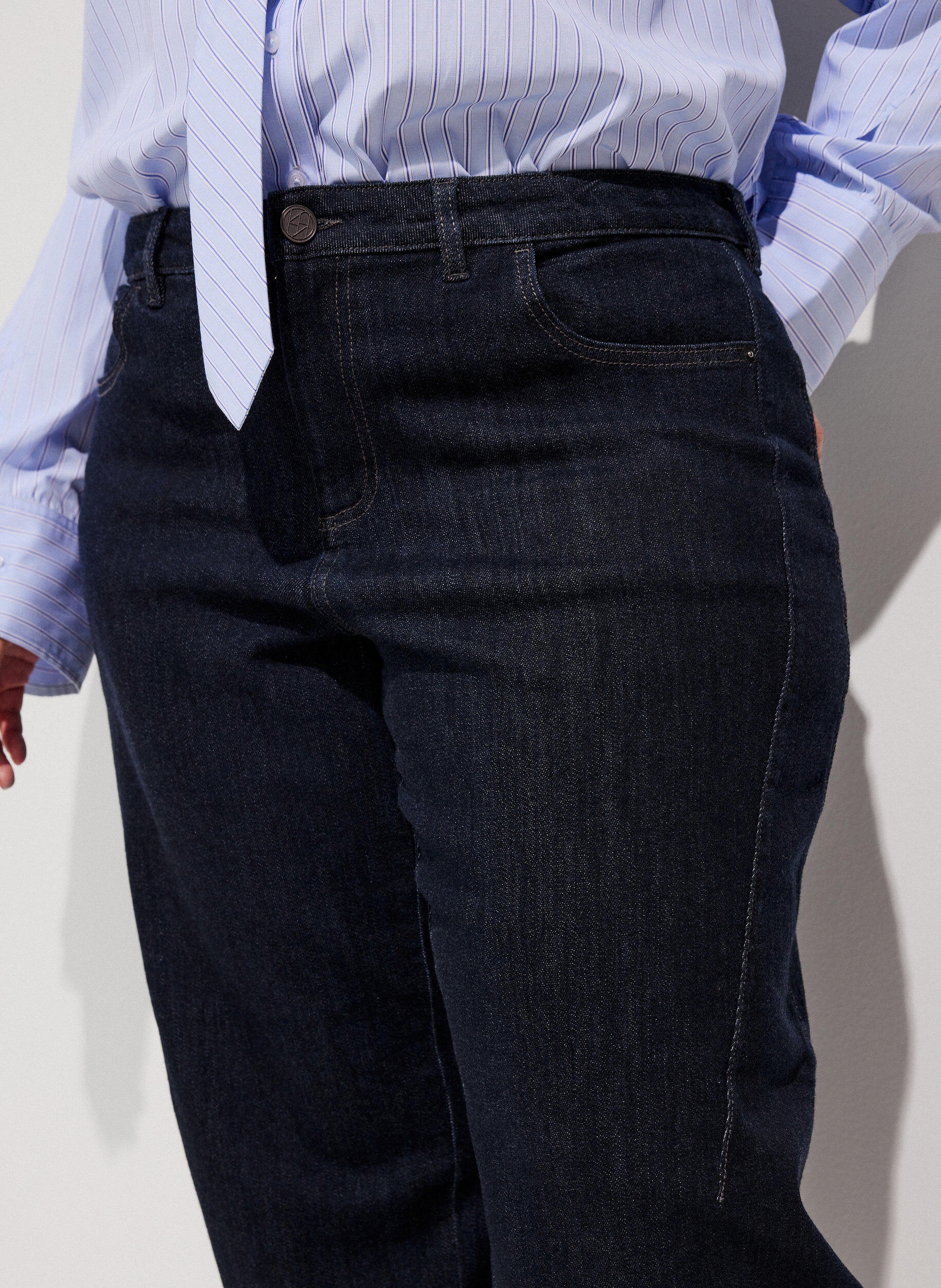 ZizziBarrel-Jeans mit hoher Taille, Blau, Model image number 2