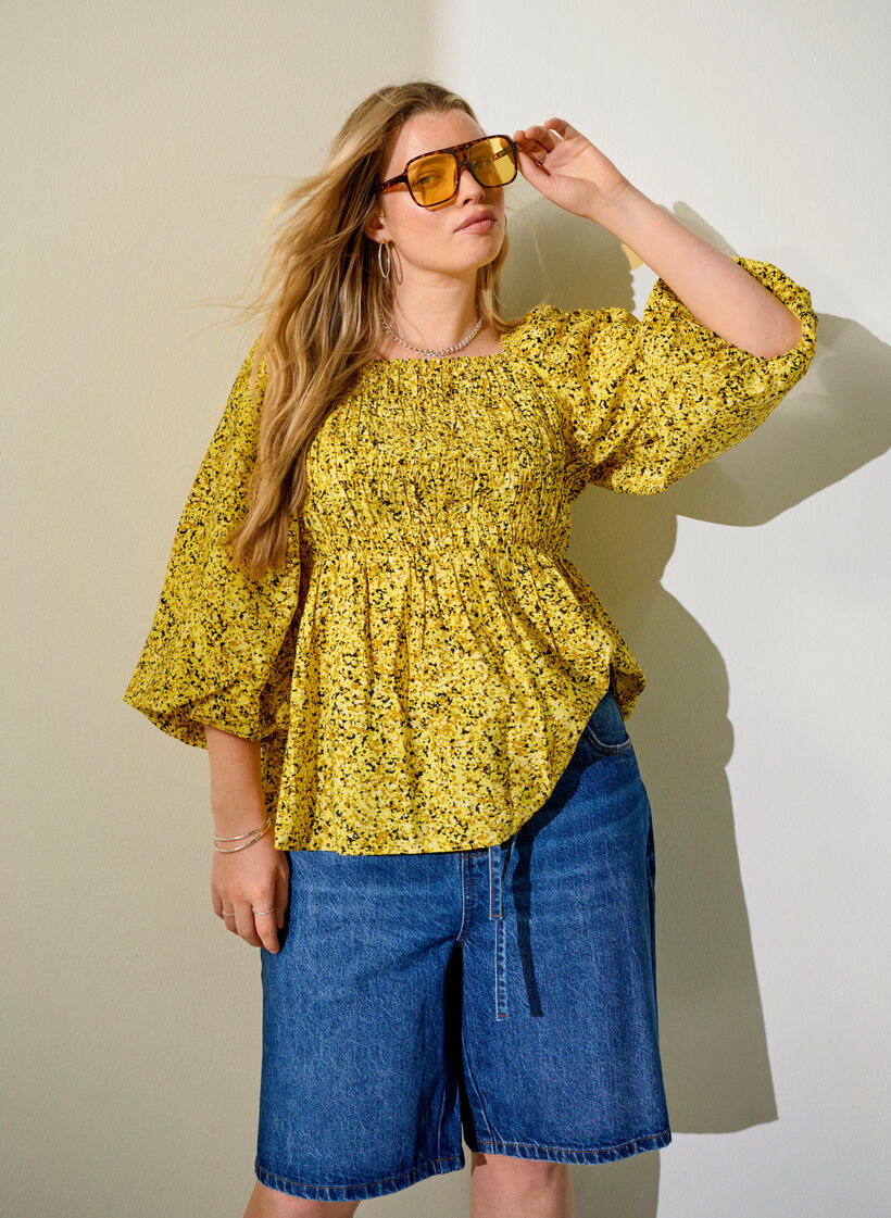 Slim fit Jeansshorts mit Bindeg&uuml;rtel, Blau, Image