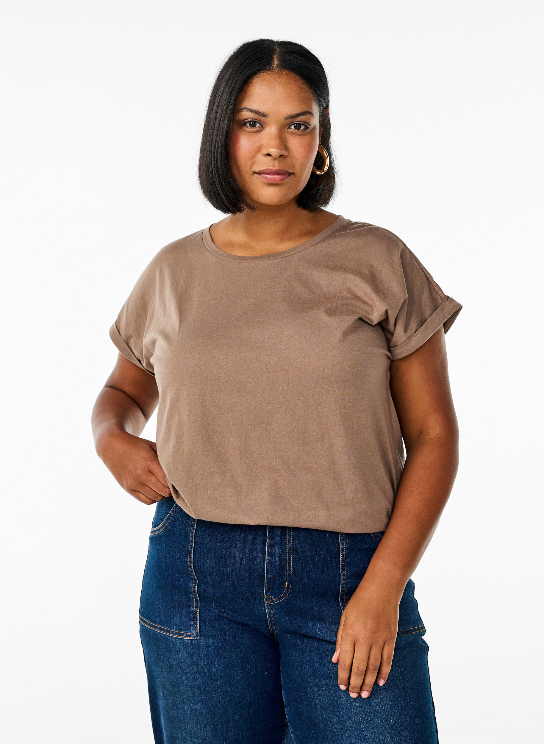 ZizziKurz&auml;rmliges T-Shirt aus einer Baumwollmischung, Braun, Model image number 0